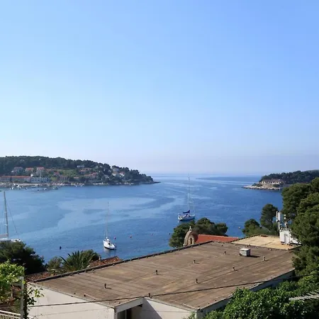 Apartment By The Sea Hvar - 591